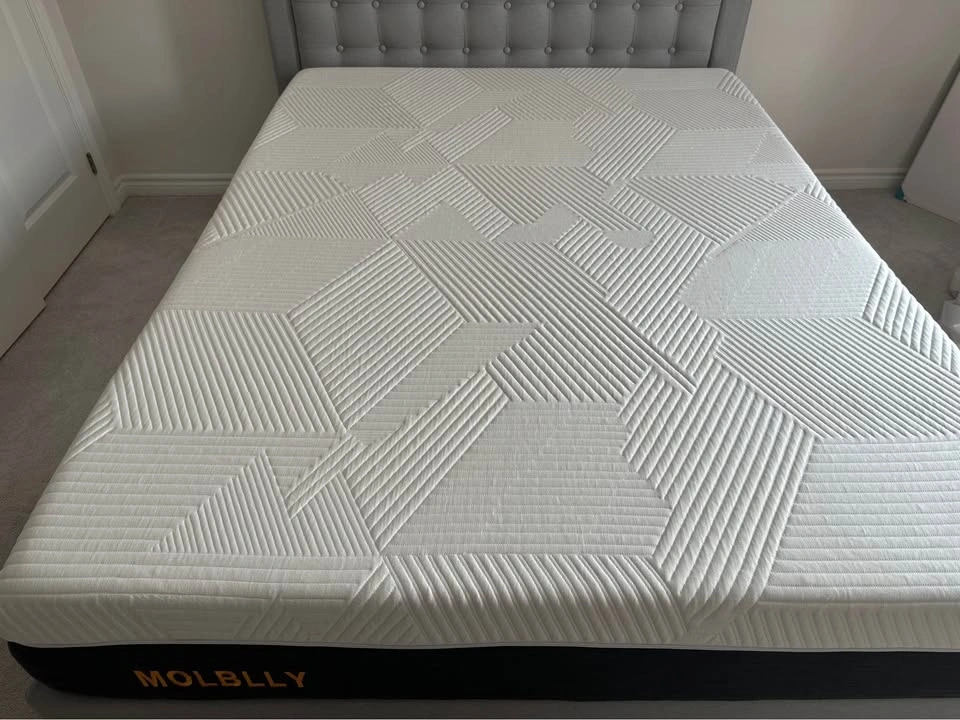 Molblly Queen Memory Foam Mattress - photo 2