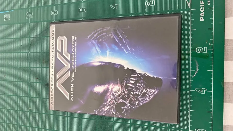alien vs predator dvd thumbnail
