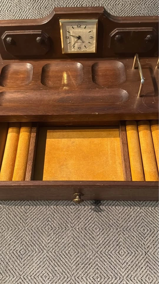 Vintage Wooden Men’s dresser valet organizer with clock - Rare - photo 3