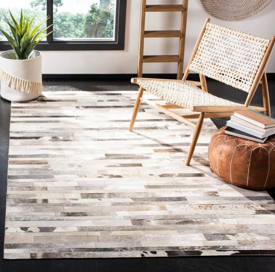 Grey/Ivory Patchwork Natural Cowhide Area Rug 8’ X 10’ - photo 2