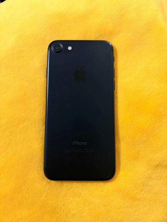 Apple iPhone 7 32GB Black for sale - photo 3