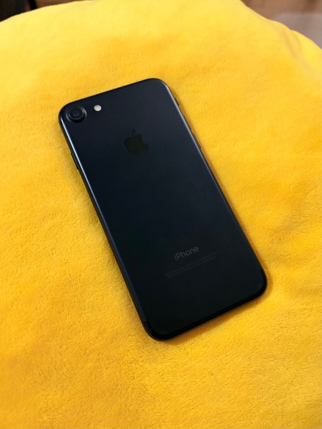 Apple iPhone 7 32GB Black for sale - photo 5