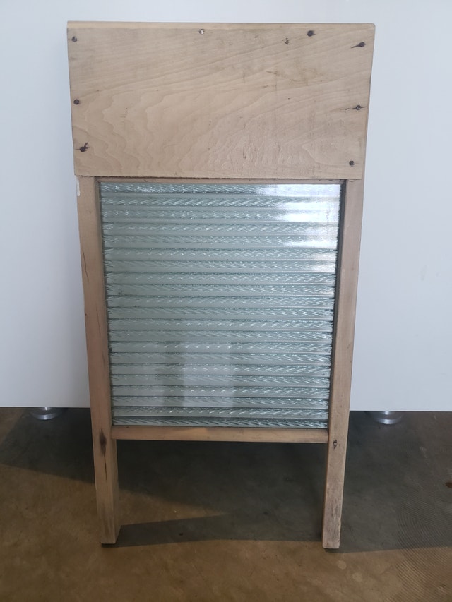 Vintage Wooden Washboard - photo 2