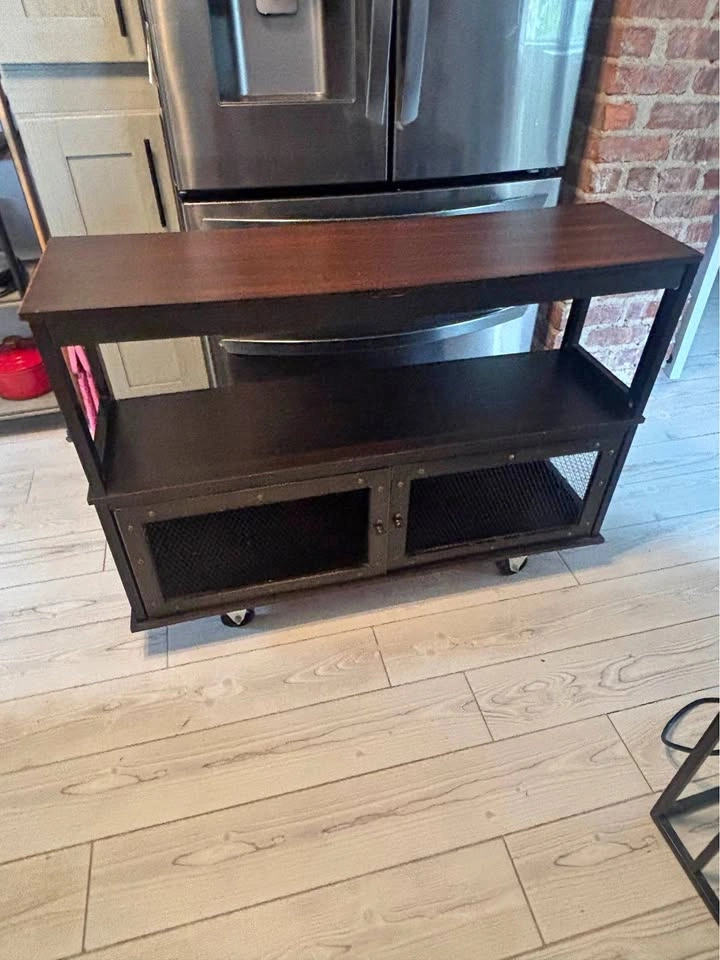 Console table/ tv stand