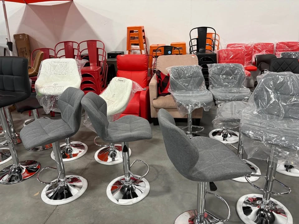 Openbox like new Adjustable Swivel Bar Stools - photo 2