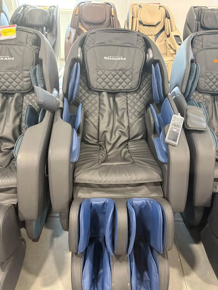 Free Massage Chair - photo 2