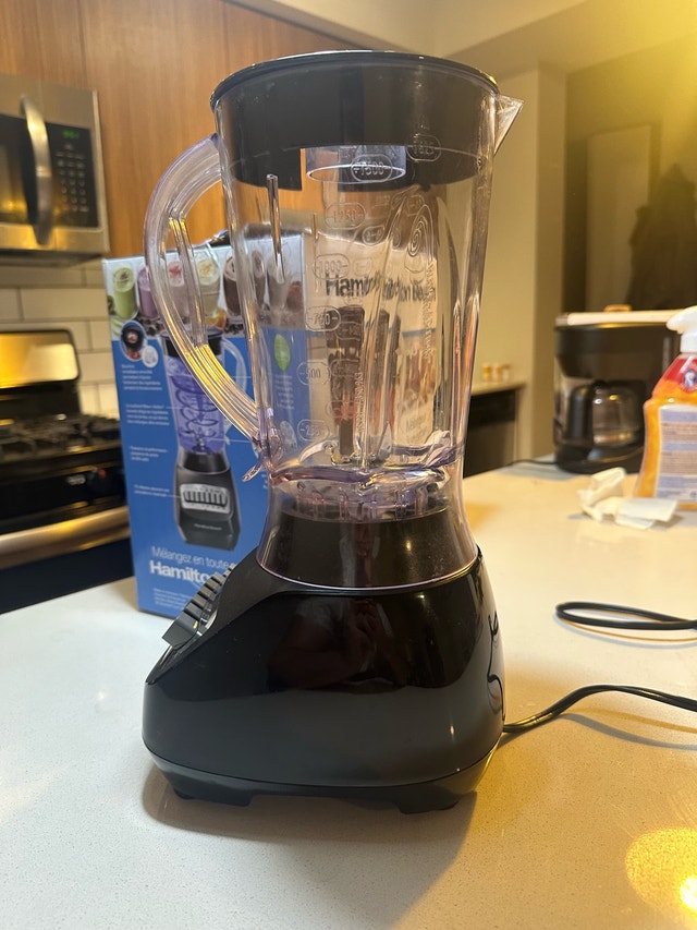 Hamilton Beach 10-Speed Smoothie Blender (56 oz) - Like New