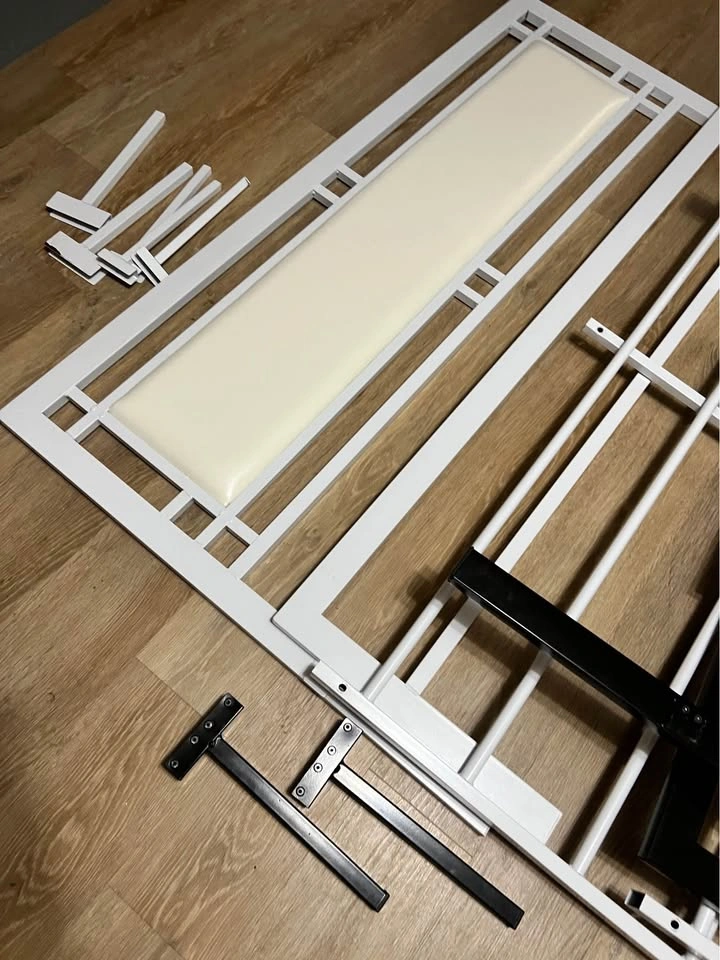Queen & Twin Metal Bed Frame - photo 5