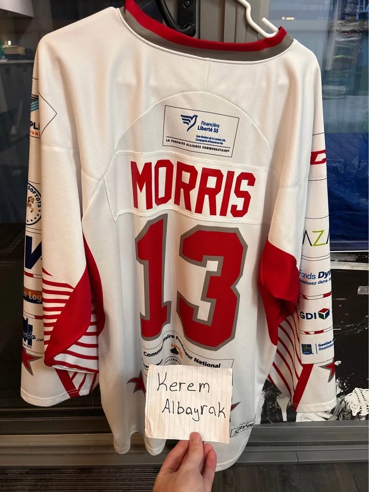 Red Hockey Jersey - photo 2