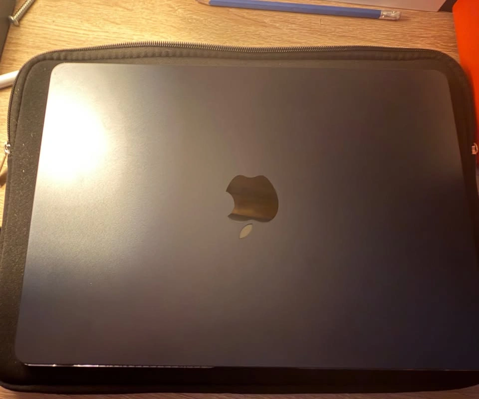 MacBook Air M2 2022 13.6" Midnight Mint Condition - photo 5
