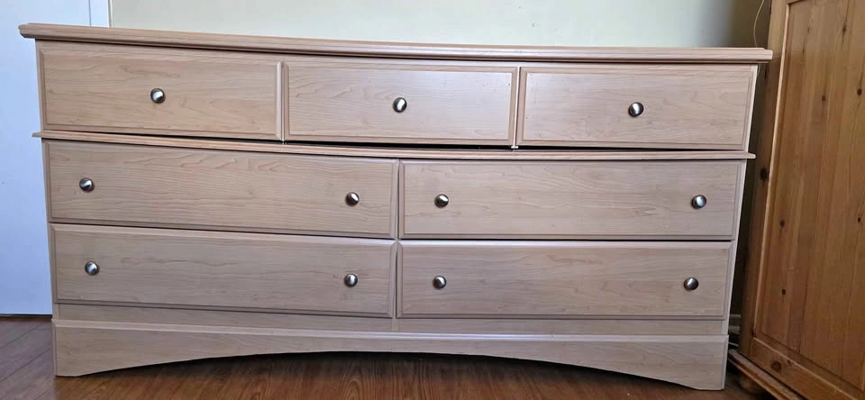 Large 7-Drawer Dresser