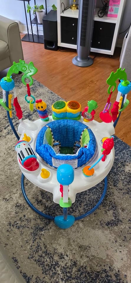 Baby Einstein Neighborhood Symphony Activity Jumper - photo 2