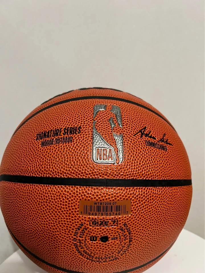 Wilson NBA Signature Size 7 - photo 3