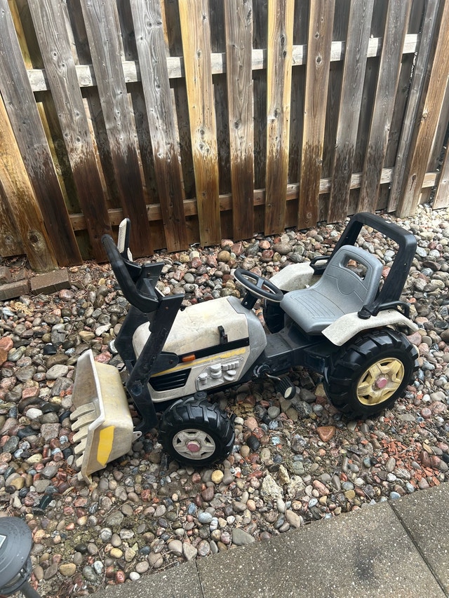 Used Kids Pedal Tractor