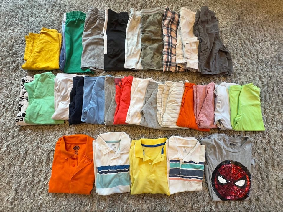 Boys Summer Clothes Size 8 - almost 30 items!