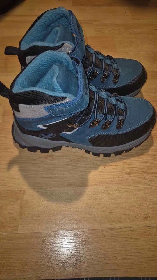 Brand New VITIKE Kids Winter Boots w/ Ice Cleats – EU 34 - photo 4