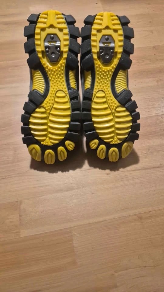 Brand New VITIKE Kids Winter Snow Boots with Ice Cleats – EU 35 - photo 5