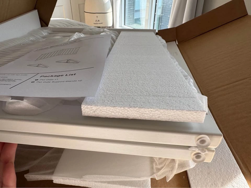 Brand New in the Box Pet Gate - White - photo 5