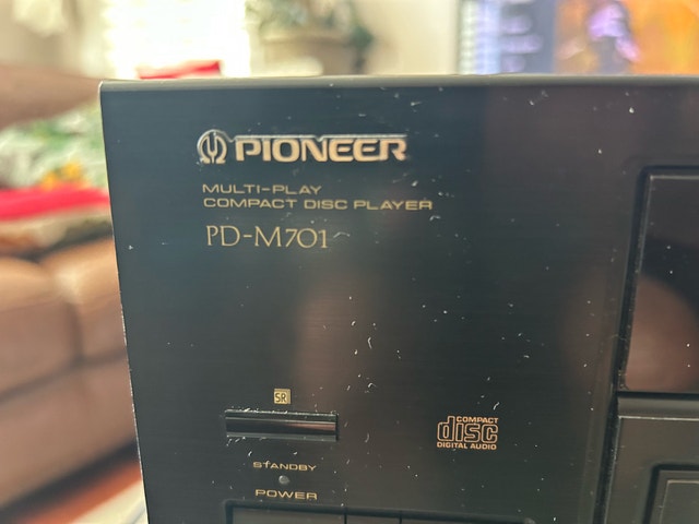 Pioneer 6 disc CD Player PD-M701 and remote - photo 3