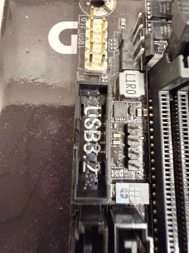 Gigabyte A520I AC Motherboard (Mini-ITX, AM4) - photo 4