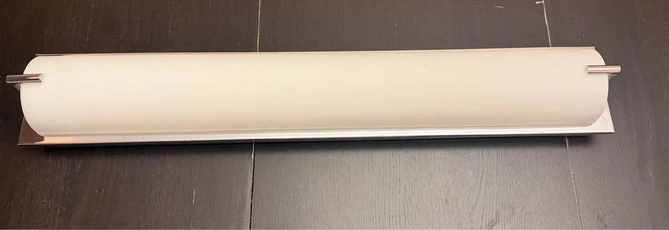 Bathroom Light Fixture - photo 2
