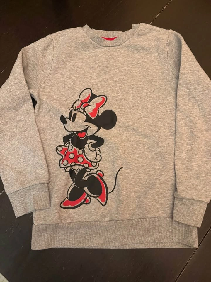 Size 7-8 Minnie Mouse Sweatshirt - photo 2