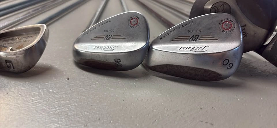 Golden bear and Titleist set - photo 3