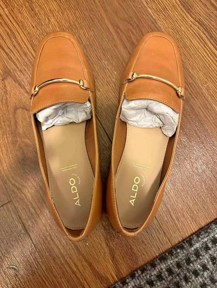 Aldo Flats - Caramel Size 8