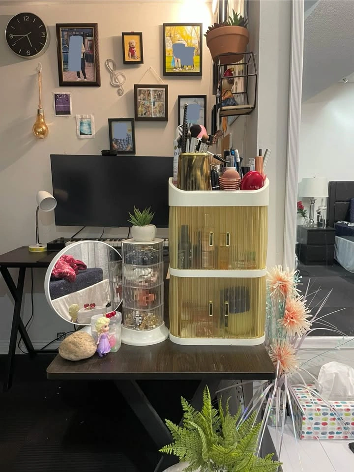 Makeup Cabinet - photo 2