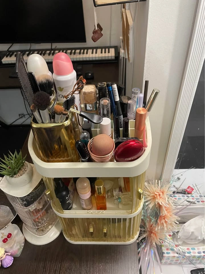 Makeup Cabinet - photo 4