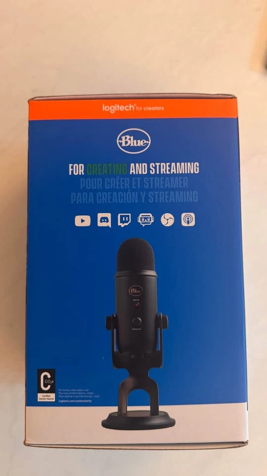 Logitech Yeti microphone - brand new - photo 2