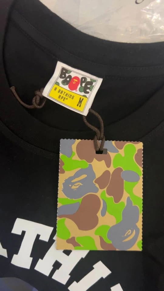 Bape T shirt blue camo brand new - photo 2