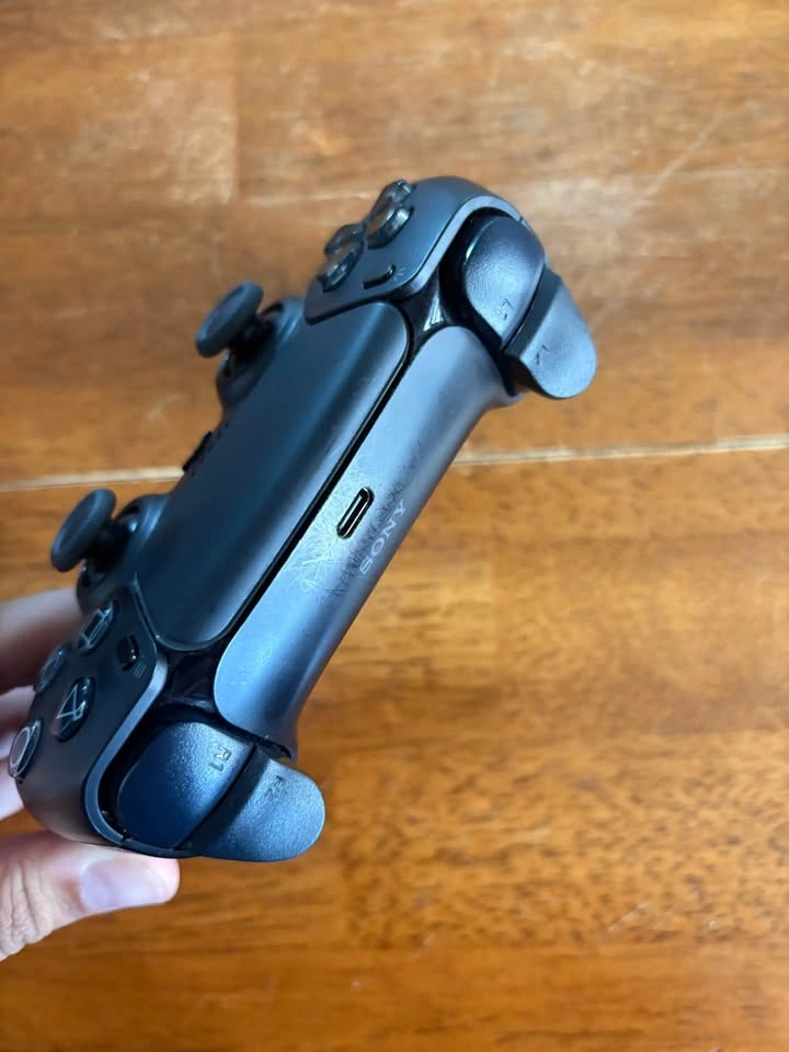 PS5 Dualsense Controller - photo 2