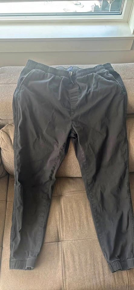 Gap Jogger Pants Men’s