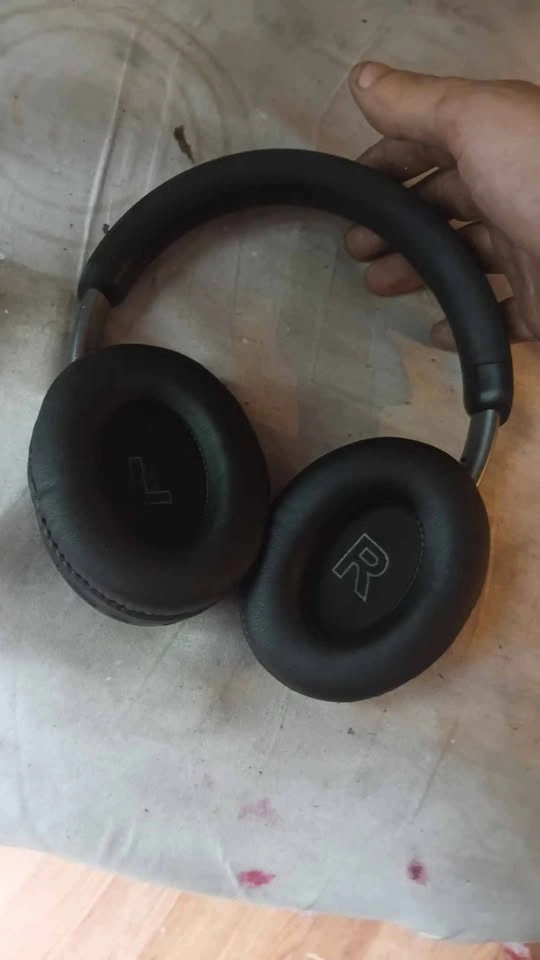 Bose QuietComfort 45 Wireless Headphones - photo 2
