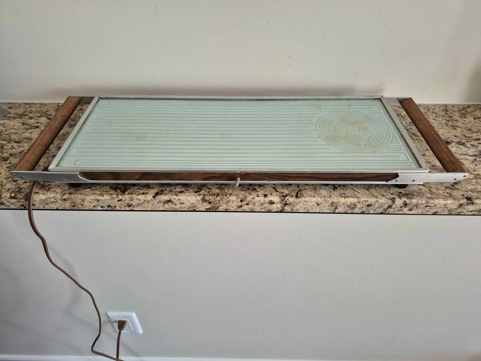"Cosmopolitan" Vintage Electric Warming Tray - photo 2