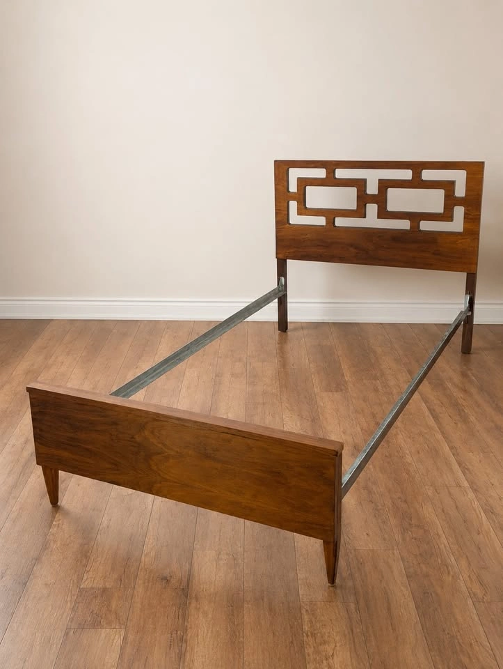 Pair of Vintage Teak Twin Bed Frames Mid Century Modern - photo 3
