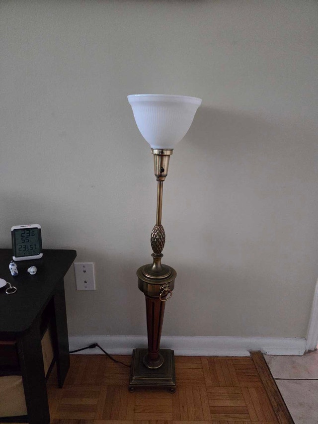 Vintage Torchiere Floor Lamp – Brass with Lion Head Handles