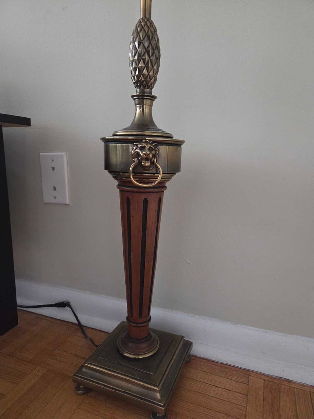 Vintage Torchiere Floor Lamp – Brass with Lion Head Handles - photo 3