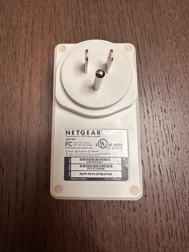 Netgear Powerline AV 200 Nano Adapter - photo 2