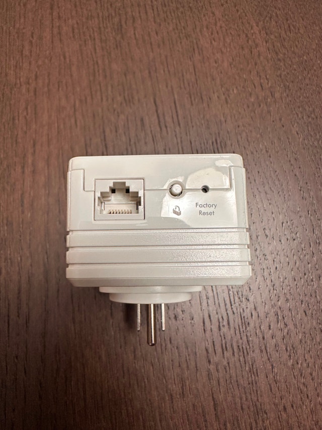 Netgear Powerline AV 200 Nano Adapter - photo 3