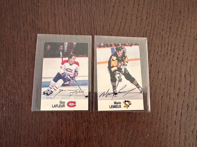 OddBall Esso NHL All-Star Stickers - Mario Lemieux & Guy Lafleur