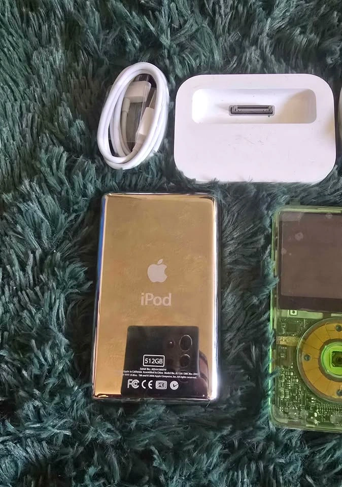 iPod Classic 5th and 6th Gen - photo 4