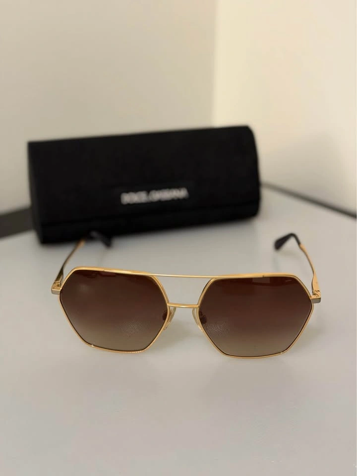 Dolce & Gabbana Sunglasses - photo 2