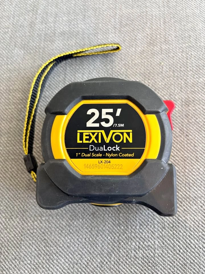 LEXIVON 25' / 7.5m Dual Lock Tape Measure