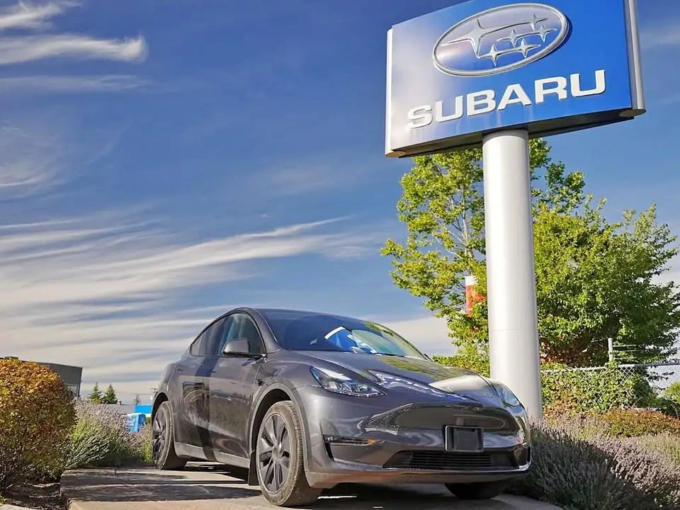 2024 Tesla Model Y Long Range