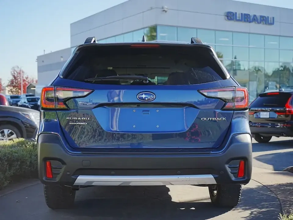 2020 Subaru Outback Limited - photo 4