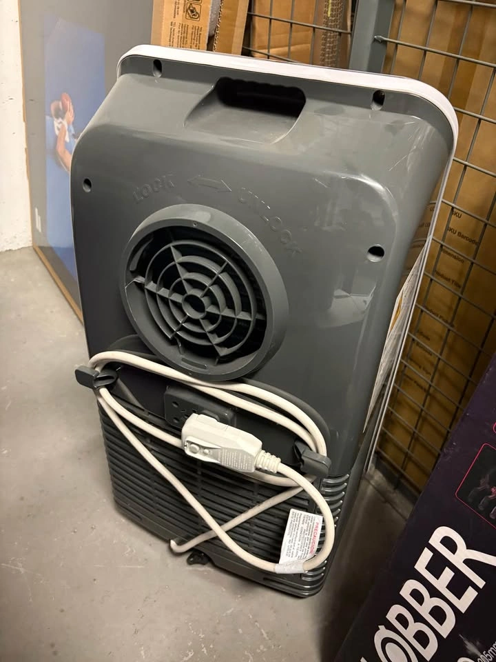 Portable AC unit - photo 2