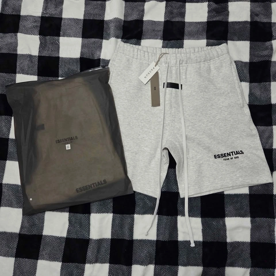 Essentials Shorts Dark Oat/ Light / Black - photo 3