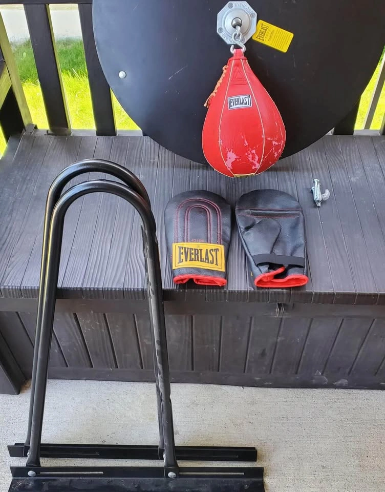 Everlast Speed Bag and Platform - photo 2